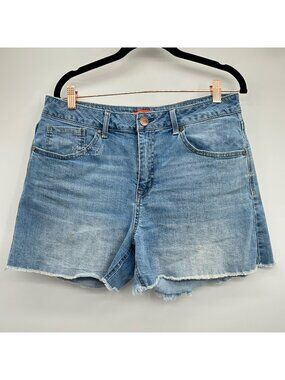Astor Denim Light Wash Raw Hem Denim Shorts 33W